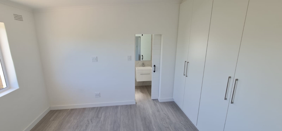 To Let 3 Bedroom Property for Rent in Protea Valley Western Cape